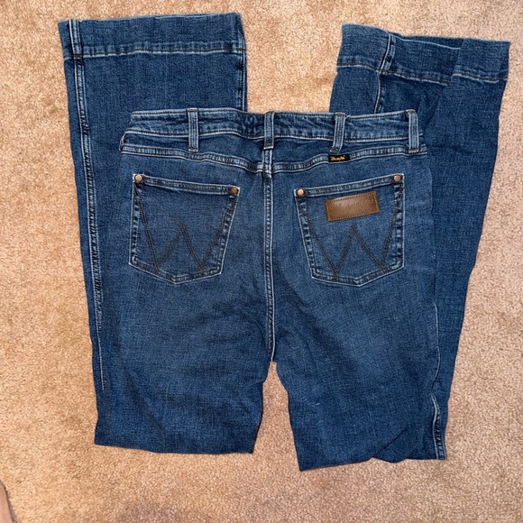 Womens Wrangler size 32x34 Trouser Jeans - Picture 4 of 4